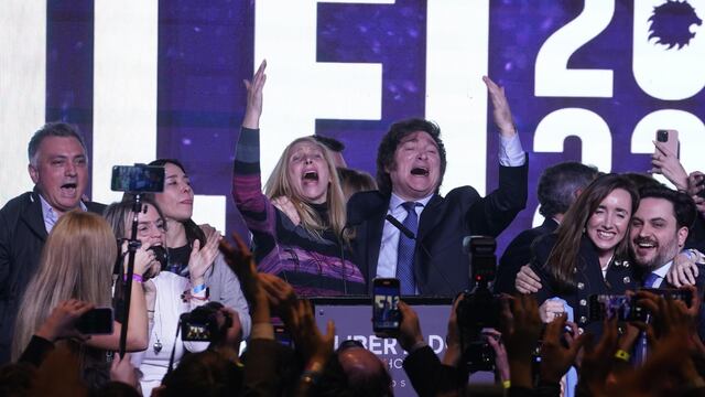 Paso 2023. Javier Milei, en el búnker de La Libertad Avanza, en el Hotel Libertador. (Clarín)