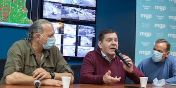 En tiempo real, desde el COM, se puede ver el recorrido e los vehículos.