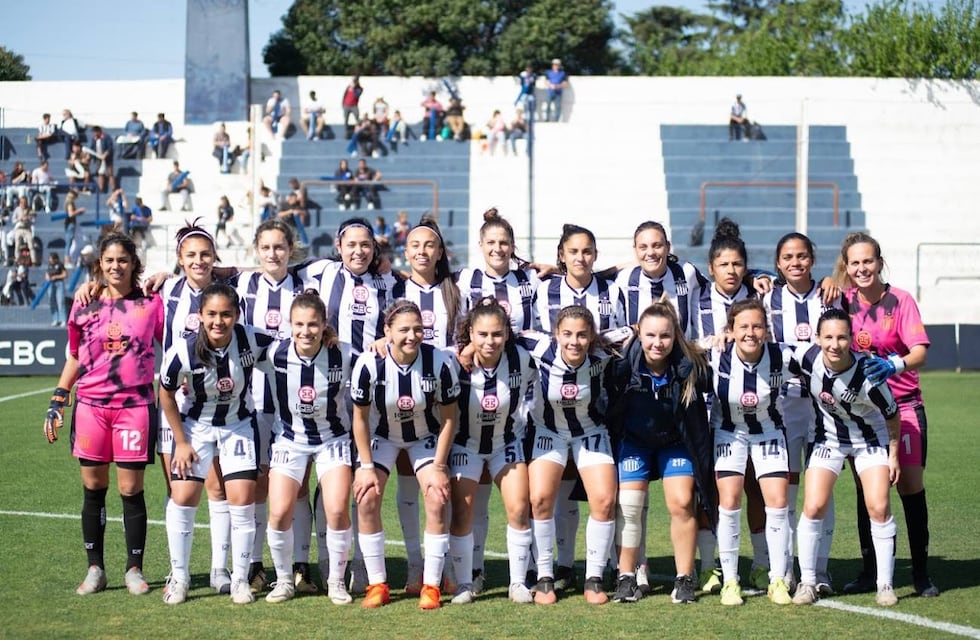 Fútbol femenino: Talleres dio vuelta un partidazo