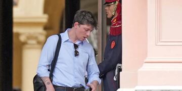 Qué buscaron los argentinos en Google sobre Santiago Caputo