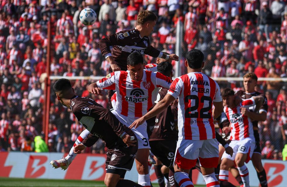 Instituto le ganó 2 a 0 a Platense por la décima fecha del Torneo de la Liga y se ilusiona