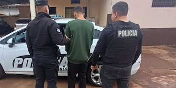 Detienen a dos hombres en Oberá por robos ocurridos en distintos barrios.
