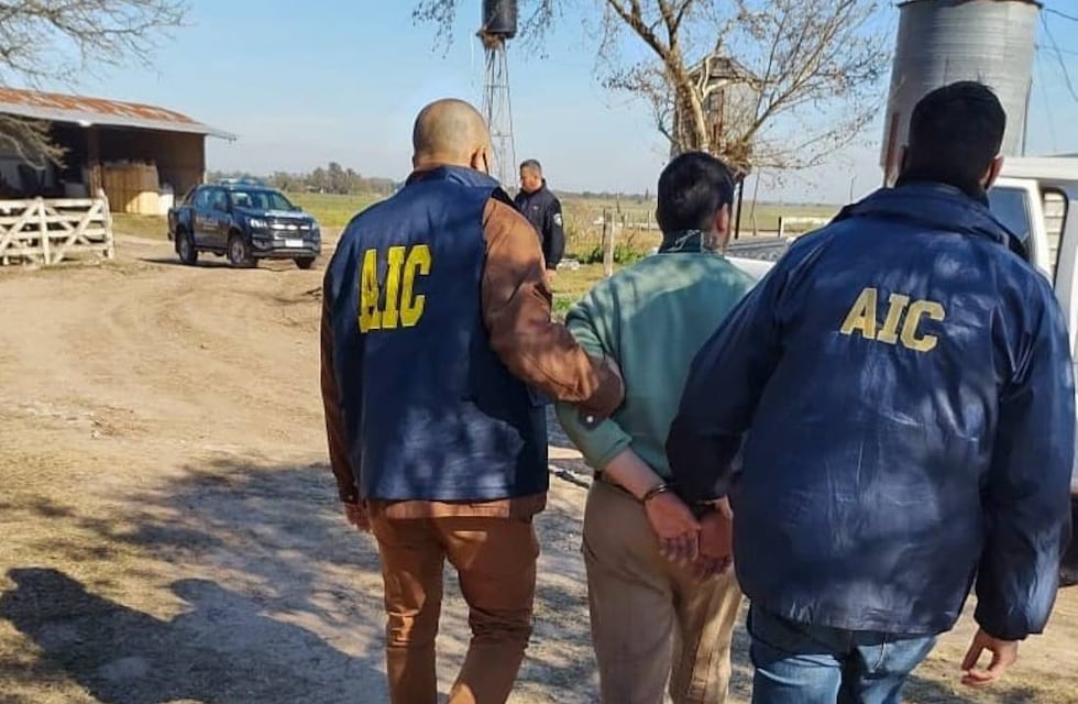 Mató a quien fue su compañero de festejo del día del amigo y chocó en la huída