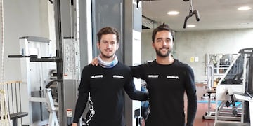 Los dos jóvenes lograron superar la desgracia de perder una extremidad y con su historia ayudan a otros.