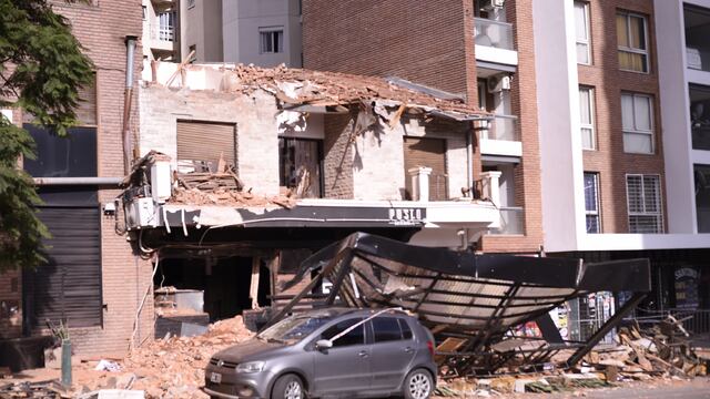 Así quedó el bar de barrio Güemes tras el fatal derrumbe. (La Voz)