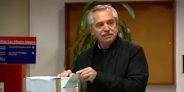 Así votaba Alberto Fernández en las PASO. Foto: Gentileza.