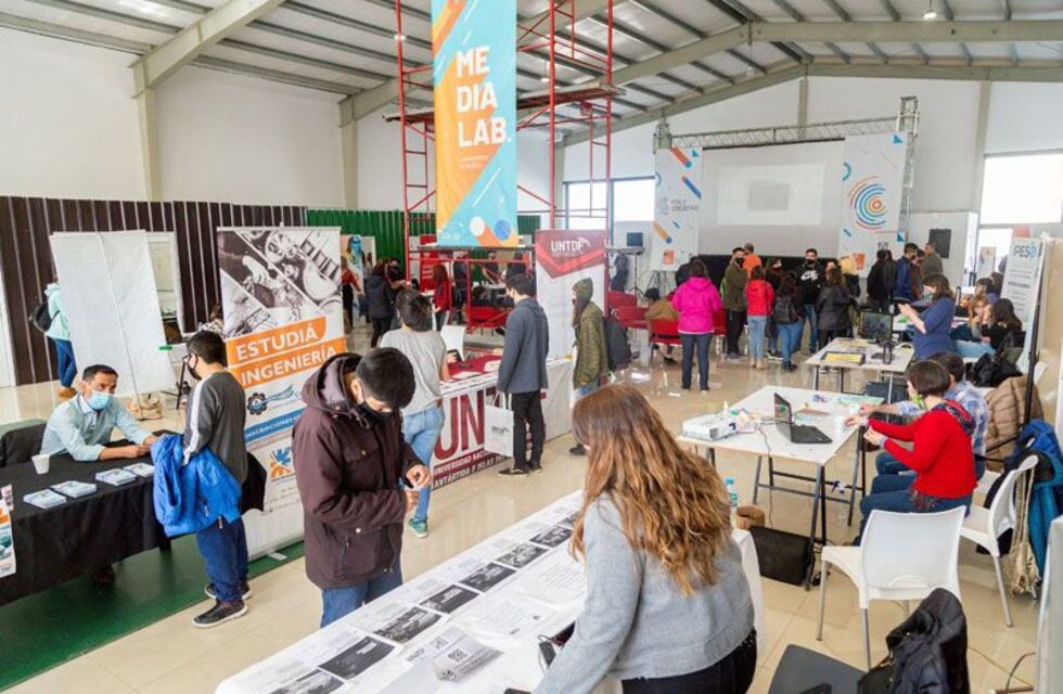 La Expo Carreras y Oficios se desarrolló de manera exitosa