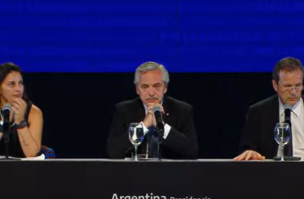 Alberto Fernández aseguró que el FDT ganará las elecciones, pero pidió que no lo dejen solo