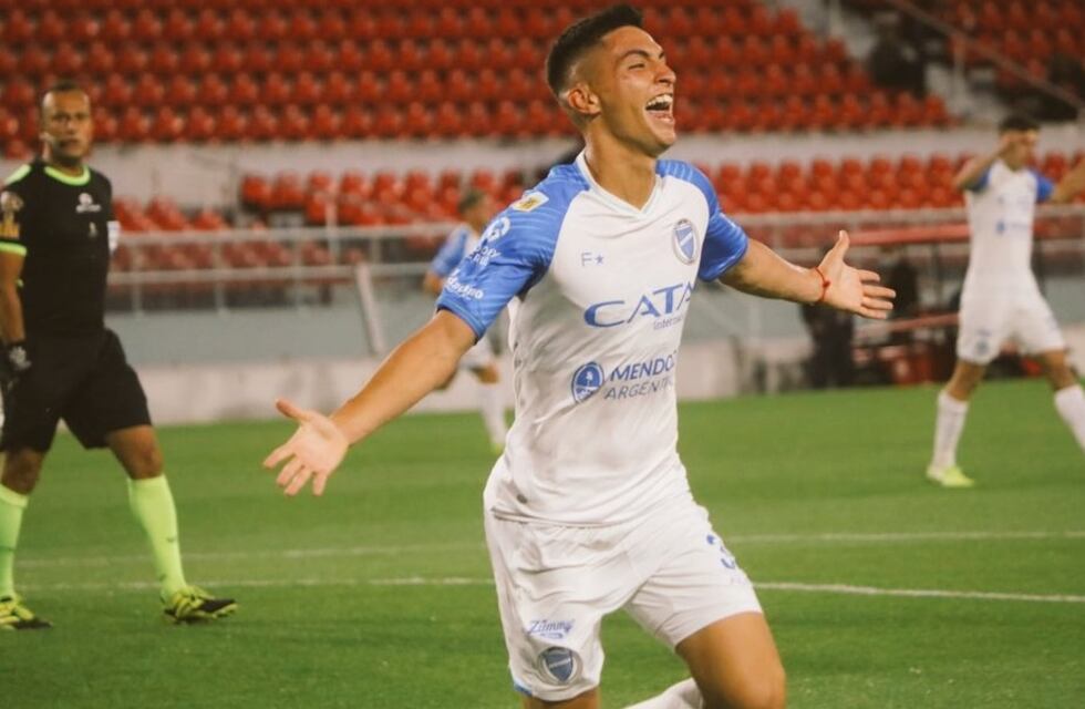 Godoy Cruz imparable: continúa invicto y golea en todos lados