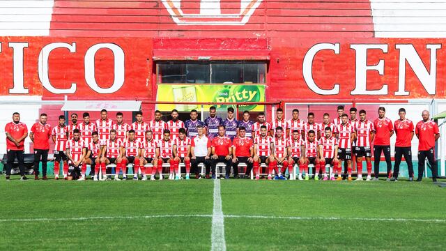 A plantel completo, el Instituto que quiere ser protagonista en esta temporada de la Primera Nacional.