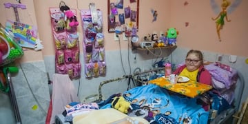Alma, la niña mendocina que tiene una extraña enfermedad y necesita asistencia de su obra social