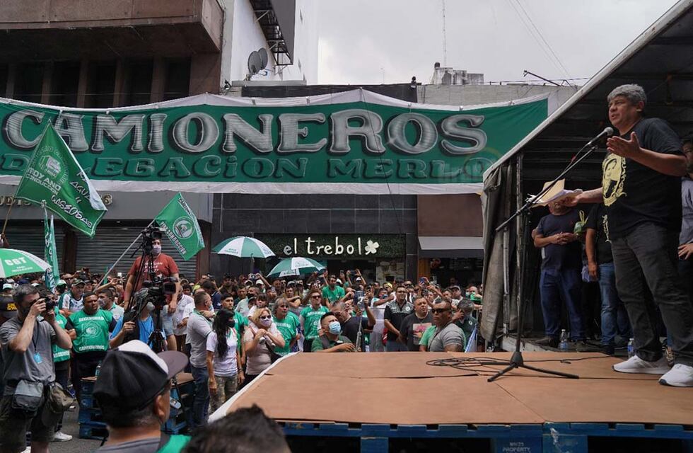 Sin acuerdo: Camioneros y empresarios no llegan a negociar la paritaria que había pedido el sector