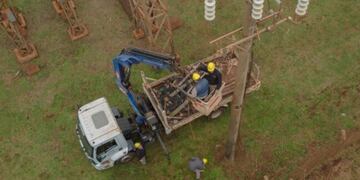 Energía de Misiones realizó trabajos de mejoramiento de tendido eléctrico.