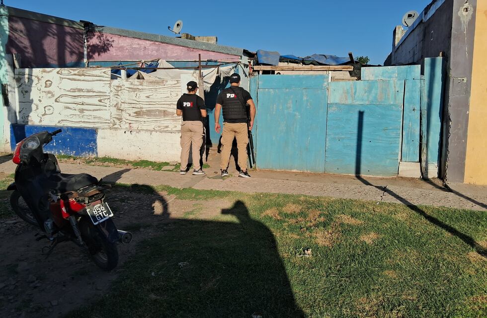 La PDI detuvo a una mujer por tenencia indebida de arma de fuego y drogas