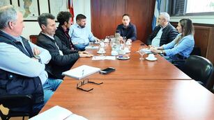 Reunión para analizar los avances en las obras del Canal Avalle - Maravita