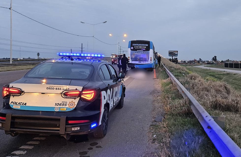 Choque fatal en Rosario: motociclista murió sobre avenida Circunvalación