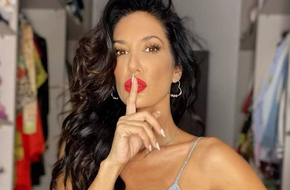 Silvina Escudero modeló pijamas con encaje y demostró que es toda una diosa