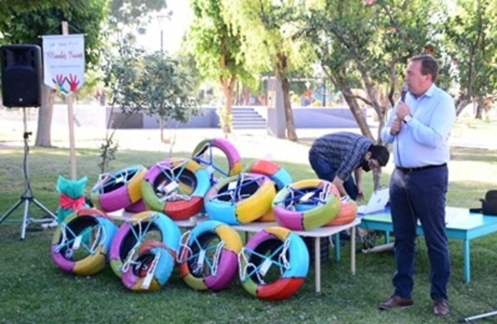 En Tunuyán reciclan juguetes para entregar en Navidad