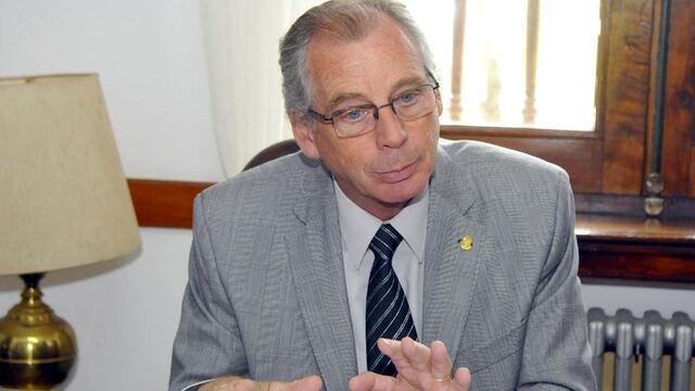 Gustavo Irico, ex decano de Medicina (Archivo).