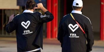 La FIFA da trabajo a gente que sepa hablar español.