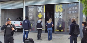 Más de 10 allanamientos en Bahía Blanca por la ley de marcas