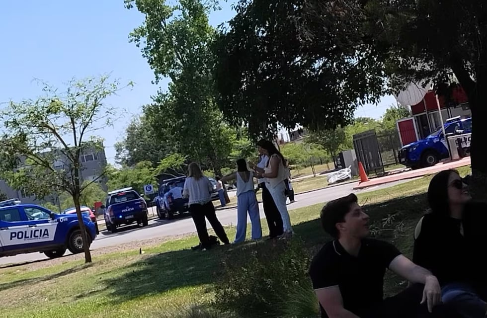 Amenaza: qué significa el mensaje “satánico” que recibió la Blas Pascal en Córdoba