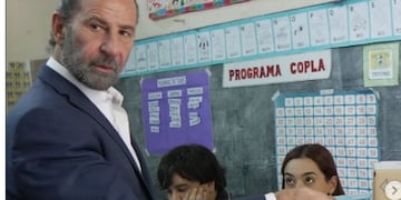 Fernando Juri sufragó en la Escuela José Mármol y remarcó la importancia de fortalecer la participación ciudadana.