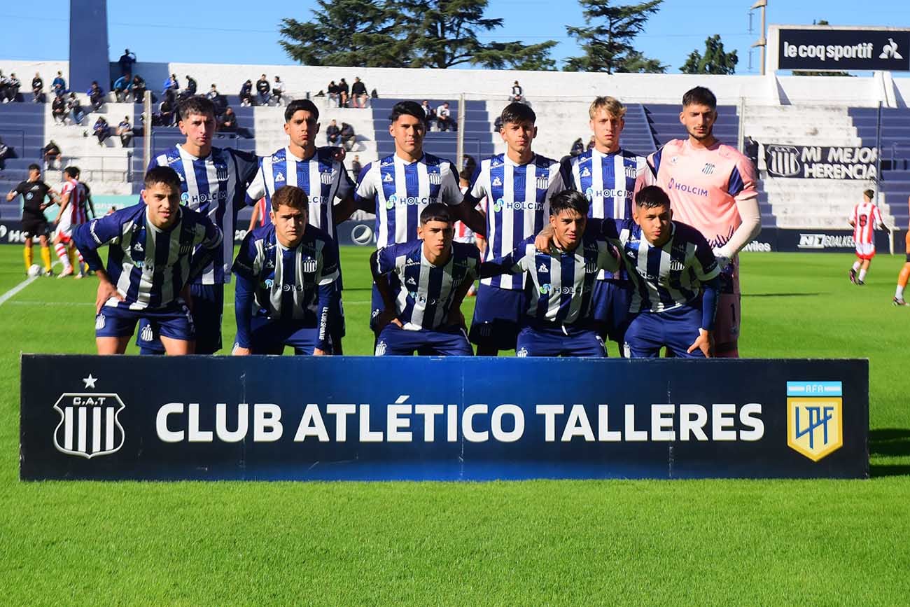 Clasico de reserva Talleres vs. Instituto en la BOutique de barrio Jardín. (José Gabriel Hernández / La Voz)