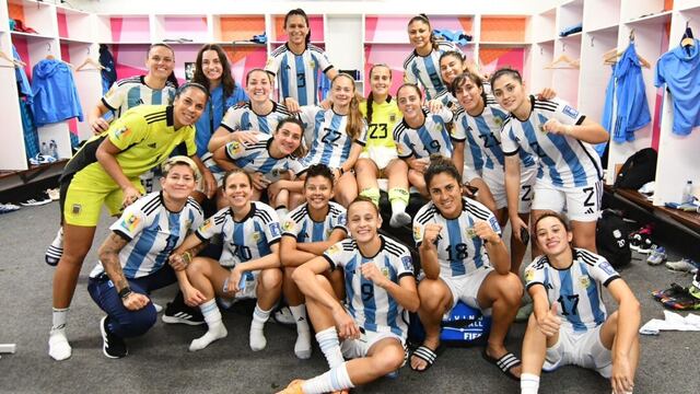 Selección Argentina femenina festejó por la clasificación al Mundial de Nueva Zelanda- Australia (en julio).