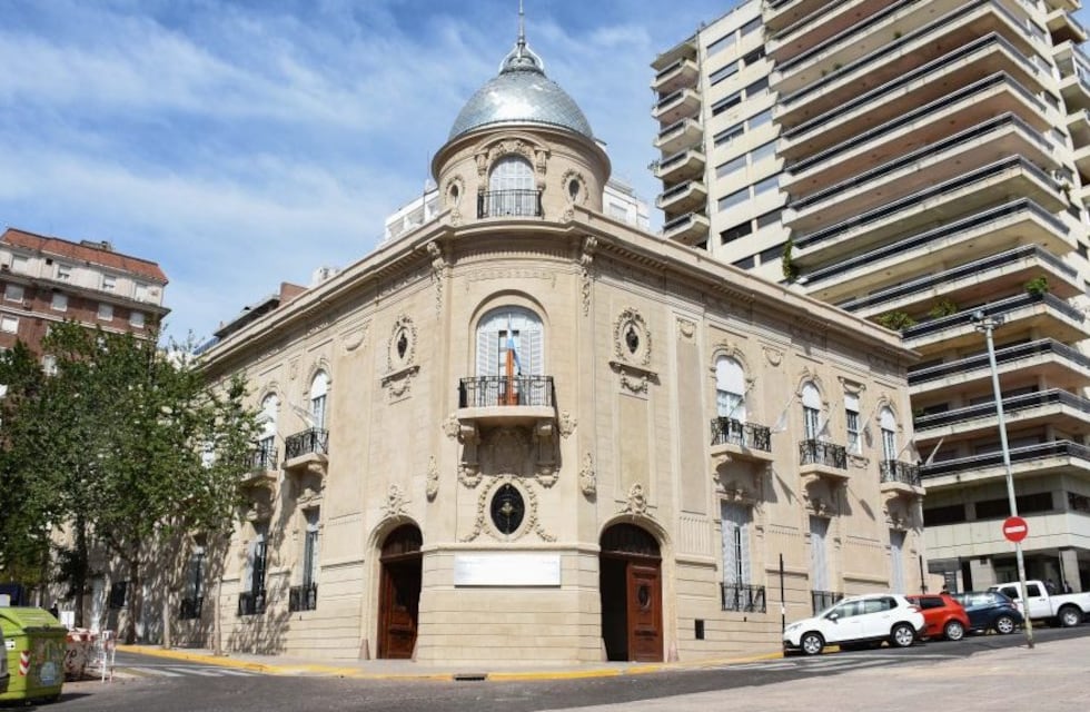 Sesión histórica y discutida: se aprobó la autonomía de Rosario