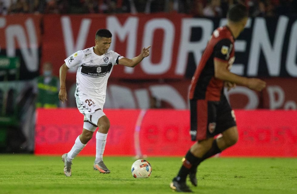 Debutó el VAR: Newell’s consiguió un penal clave ante Platense