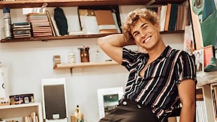 Quién es Santiago Vaca Narvaja, el actor cordobés que participó de la película La Sociedad de la Nieve.