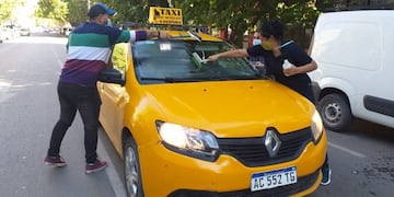 Reclamo de personal de Salud autoconvocado en Neuquén (LMNeuquén).