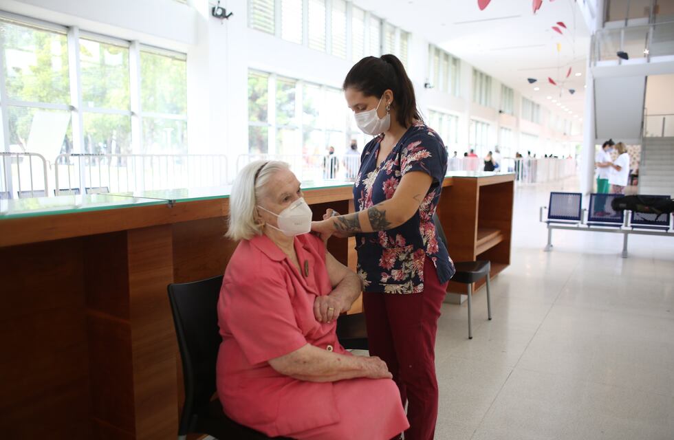 Santa Fe registró 403 nuevos casos de coronavirus y 20 fallecidos