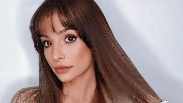 Brenda dio un anuncio sobre su línea de lencería.
