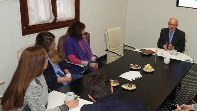 Uset recibió a las autoridades de Pampa Energía para evaluar obras