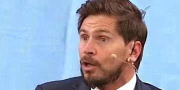 El "Pollo" rompió el mito acerca de su mano izquierda.