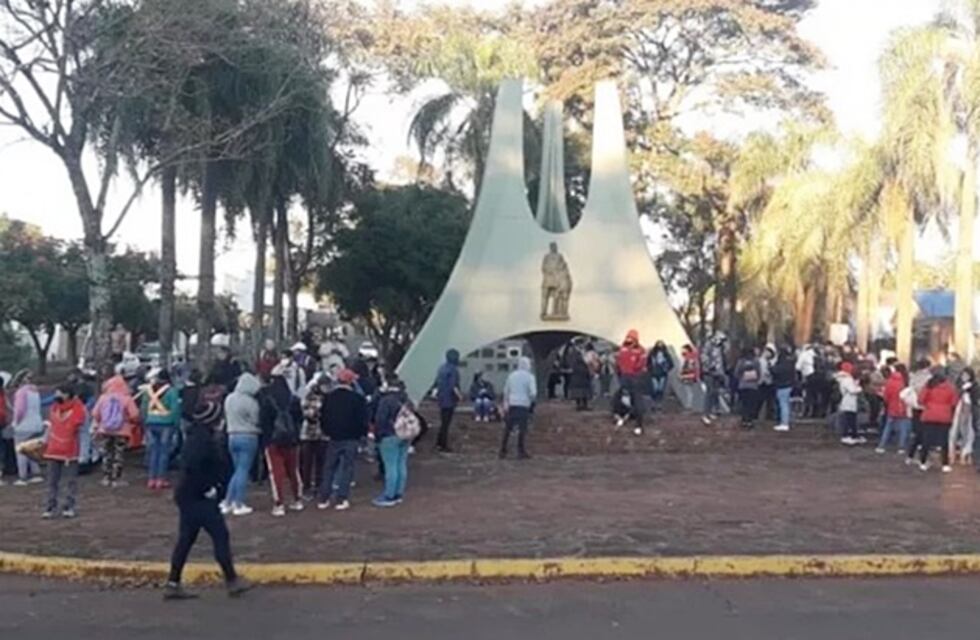 Caso Tizato: familiares y allegados se manifestaron frente al Juzgado de Apóstoles