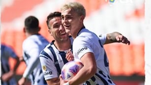 Ramón Sosa, el picante extremo paraguayo que fue citado para jugar en su Selección (Prensa Copa Argentina).
