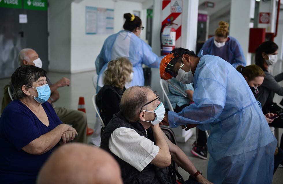 La OMS alerta que el mundo se acerca a “la tasa de infección más alta en la pandemia”