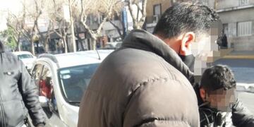 El delincuente fue identificado como Carlos Washington Villarruel (53).