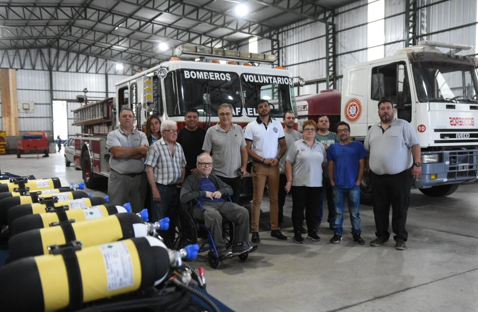 Bomberos Voluntarios compraron materiales con los aportes de la Municipalidad de Rafaela