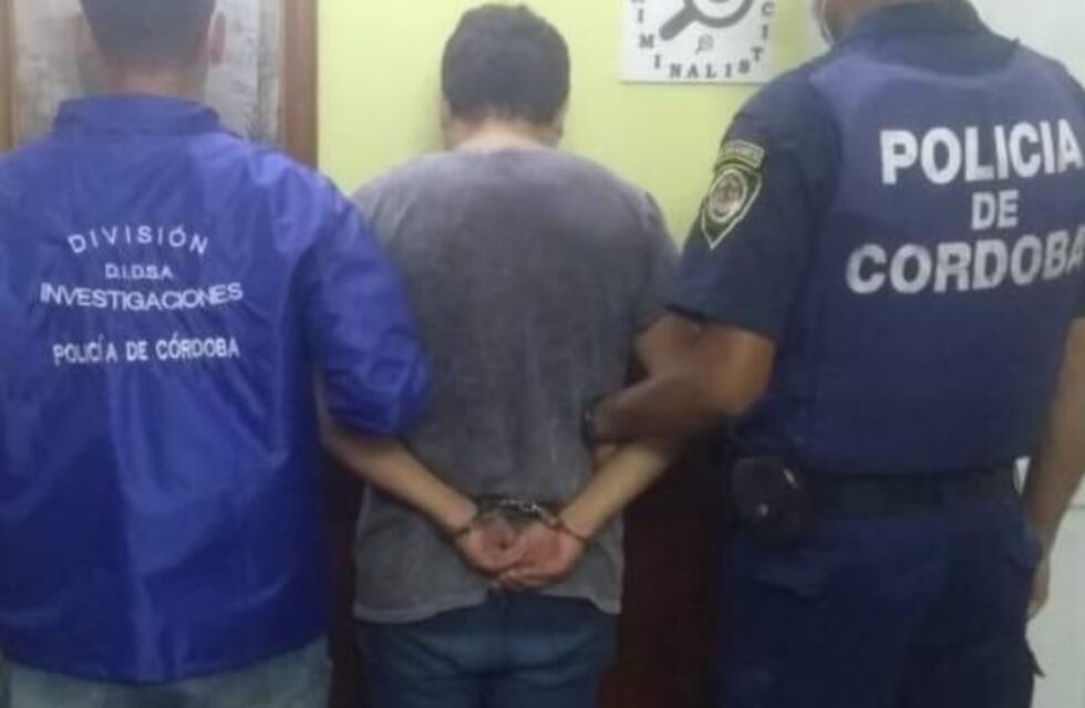 Detuvieron a un maestro de Mina Clavero por tenencia de material pornográfico de menores