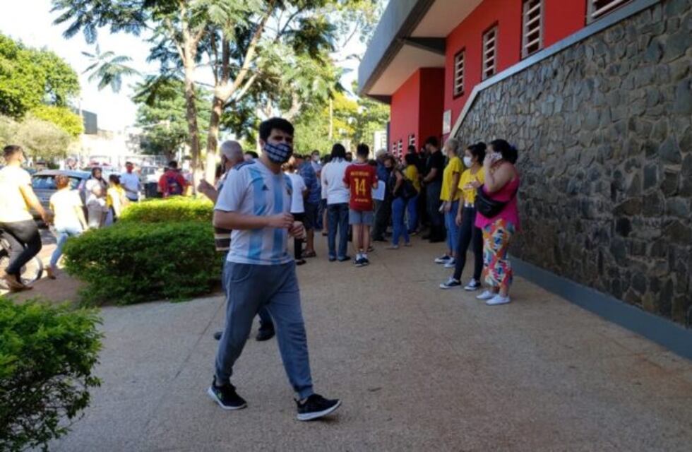 Vacunación en Misiones: los turnos deberán sacarse con la aplicación Alegra Med