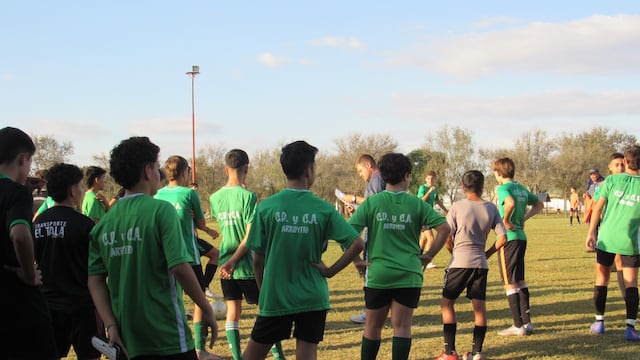 Talleres visitó las inferiores del Cultural Arroyito