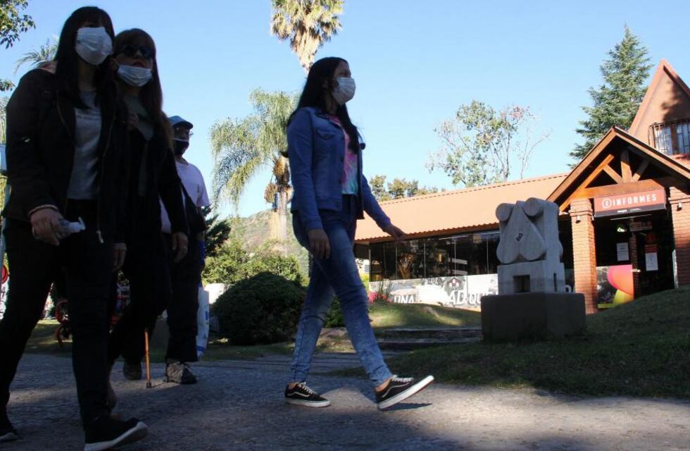 Villa Carlos Paz recupera su ritmo turístico con la temporada invernal