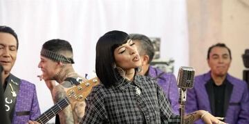 Se estrenó “Tú y Tú”, la cumbia romántica de Los Ángeles Azules con Cazzu y Santa Fe Klan
