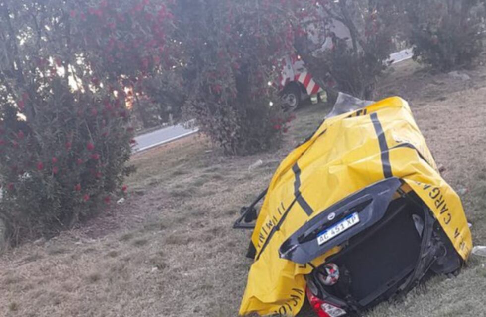 Murió el chofer que manejaba el auto que terminó con la vida de una jugadora de Argentino de Merlo: investigan al papá