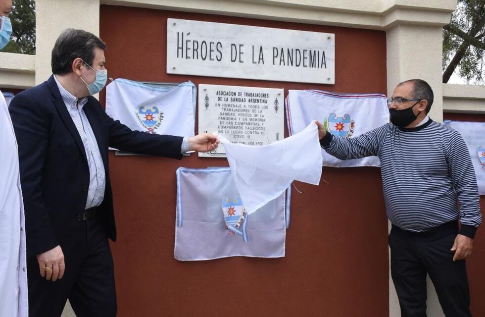 En el Día de la Sanidad, homenajearon a los trabajadores de la salud