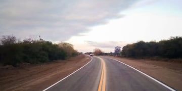 Vialidad Provincial pidió circular con extrema precaución en la RP2 por daños en banquina.